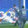 Hrvatski komentator u šoku šta su uradili Zvezdi u Milanu: Vikao kad je video sudijsku nepravdu i gol! (Video)