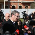 Vučić: Rekonstruisaćemo Opštu bolnicu u Smederevskoj Palanci; Nastavljamo da gradimo puteve