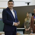 Rumunija: prema izlaznim anketama Simion vodi sa skoro trećinom osvojenih glasova