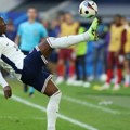 Arsenal najbliži dovođenju Ezea