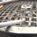 Zvaničnik Vlade Albanije smenjen jer je pušio u restoranu u SAD