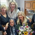 Baka Manasija je nastarija Kragujevčanka, ima 104 godine! Promenila je samo jednu naviku, koju ima većina Srba