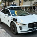 Guglovi robotaksiji postaju sve prgaviji: "Gradom voze kao agresivni njujorški taksisti"
