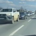 Kolaps na putevima Srbije! Autopmobili mile, kolone nepregledne, a haos tek sledi