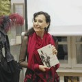 Glumica Ivana Žigon priredila publici u pozorišnom muzeju fantastično umetničko veče