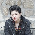 "Odjednom sam izgubila 80 posto vida" Pevačica se ujutru probudila u panici, saznala da je bolesna, a ovaj simptom je prvo…