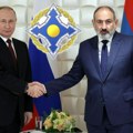 Pašinjan odgovorio na ultimatum Moskve: "Ostajemo u Evroazijskoj uniji, nećemo da glasamo o 'teoretskom izboru' pre izbora!"