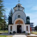 Osveštan hram Svetog Nektarija Eginskog u krugu Kliničkog centra Kragujevac (FOTO)