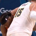 Ovo niste videli! Jokić dominirao protiv Tandera, trpeo batine, ali nije ostao dužan! Pogledajte šta je Nikola uradio jednom…