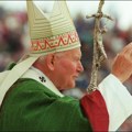 Papa Jovan Pavle II preživeo atentat, a ceo svet i dalje priča o ovome! Našao se oči u oči sa napadačem, pa potegao…