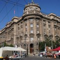Završena blokada raskrsnice ispred Vlade, saobraćaj ponovo prohodan