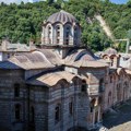Ministarstvo: Radovi na manastiru Hilandar završeni,za obnovu izdvojeno više od dve milijarde dinara