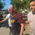 Zborovi Novi Sad: Direktor Pokrajinskog PIO fonda tukao Novosađanina u nedelju (VIDEO)