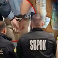 (Video) "ovnom" razbijena vrata, vračarci "pali" u gaćama: Pogledajte snimak velike akcije policije: Zaplenjena gomila para…