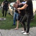 (Video) Ovako je uhapšen muškarac (55) koji je Vučiću pretio smrću Snimao se kako vitla nožem uz jezive pretnje: Policija mu…