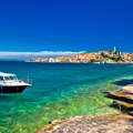 Deset skrivenih hrvatskih ostrva za letnji beg od gužve