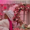Prvi ples mladenaca! Zorica i Kemiš zagrljeni pred gostima, Pejović im peva emotivnu baladu