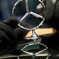 Озбиљна криза у Мерцедесу: Откази ће пљуштати, а једно већ се десило