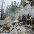Broje se žrtve razornog napada na ukrajinsku prestonicu Broj poginulih u napadu na Kijev porastao na 26, ranjeno 156 osoba