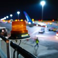 Primećeni dronovi iznad aerodroma; "Obustavljeni su svi letovi"