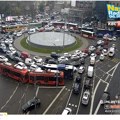 Kolaps na Slaviji, ništa nije bolje ni kod Autokomande: Gužve u Beogradu na sve strane, vozite pažljivo (foto)