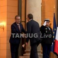 (Foto) Vučić stigao u Jelisejsku palatu: Srdačan doček u Francuskoj: Prisustvuje večeri koju priređuje Makron sa brojnim…