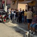 У Лесковцу без проблема са нотарима, и другог дана редови за потпис подршке „Студентској листи“
