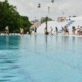 Kupanje i pod vedrim nebom: U Kruševcu otvoreni obnovljeni letnji bazeni, a pokrivene oštetilo nevreme