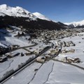 U ski-servisu u Davosu osvanuo natpis "za Jevreje nema skija"