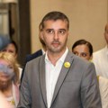 Neodgovorno: Savo Manojlović napuštanjem gradskog parlamenta izneverio svoje birače