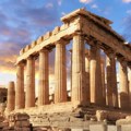 Akropolj odsad možete posetiti kada nije gužva, ali za 5.000 evra