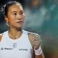 Ženg zaustavila nervoznu Sabalenku u četvrtfinalu Rima