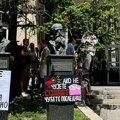 Medicinski fakultet u Beogradu kreće na onlajn nastavu - studenti ostaju u blokadi (VIDEO)