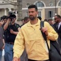 Đoković gost Mihine porodice: Deca i žena Siniše Mihajlovića pozvali Novaka na večeru
