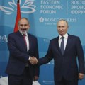 Ruski saveznik bira između Moskve i EU: Kremlj steže obruč, Putin preti "ukrajinskim scenarijem", a građani sutra donose odluku…