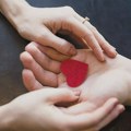 Danas je Svetski dan davalaca krvi: Jedna jedinica krvi može spasiti i do tri života Svetski dan davalaca krvi