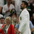 Novak Đoković se obratio devojci posle pobede u 2. kolu Vimbldona, bilo mu je žao zbog onoga što je uradio