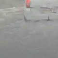 Ne vidi se prst pred okom: Nevreme pogodilo ovaj deo Srbije, kiša napravila pometnju na auto-putu