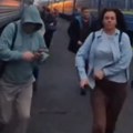Pogođen voz na dva kilometra od poljske granice! Objavljeni snimci stravičnog udara, letelica bruji, a onda eksplozija, ljudi…