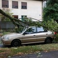 Meteorolog o olujama: Bile su i ranije, tornado podigao teretni voz u Slavoniji