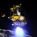 Japan peta zemlja koja se spustila na Mesec, dva rovera na površini Zemljinog satelita