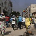 Francuska pozvala Senegal na srazmernu upotrebu sile na protestima