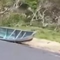 Tela 11 osoba pronađena u nasukanom čamcu Užasna tragedija na Karibima (foto/video)