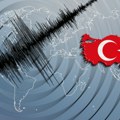 Jak zemljotres pogodio Tursku Zatresao se i Istanbul