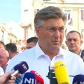 Plenković odbacio optužbe o promociji ustaštva, kaže da neće zabranjivati spornu Tompsonovu pesmu