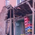 Mediji: Obrušio se zid kuće pored gradilišta na Vračaru, nema povređenih