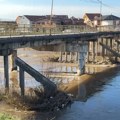 „MOST SE TRESE KAD PROĐU ŠLEPERI!“ Meštani brinu za bezbednost, traže poštovanje ograničenja od 11 tona, Pavlović: „Radovi…