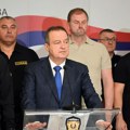 Dačić se oglasio o napadima na policiju u centru Beograda