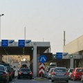 Vozači kamiona zarobljeni satima: Na ovim prelazima su najveće gužve, čeka se i do 5 sati