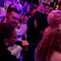 Bend koji je pevao kod jk i tošića na slavju otkrio detalje koje do sada nismo znali: Jelena je prva počela, a Duško je...